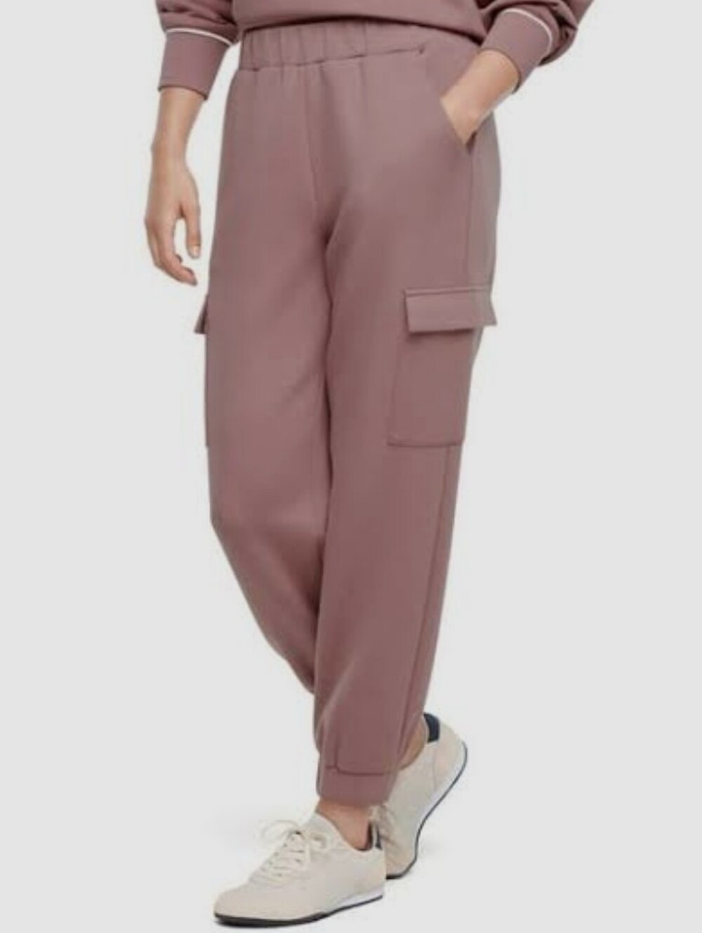 Relaxed Cargo Jogger Pants in Mauve Pink